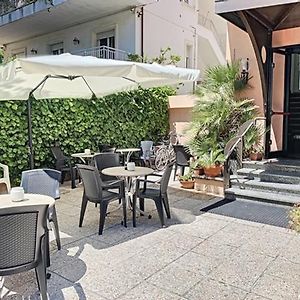Hotel Iride Suite, Breakfast&Brunch - ideale per famiglie e coppie